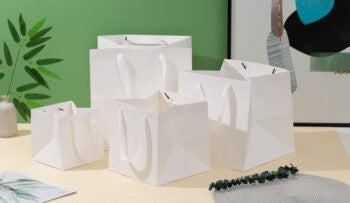 Square Base Plain White Paper Bags with Ribbon Handle